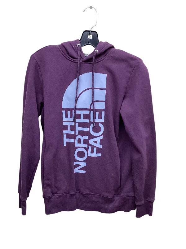 Sweatshirt for stylish warm weather layering -Sweatshirts for relaxed weekends -Sweatshirt Hoodie By The North Face In Purple, Size: S