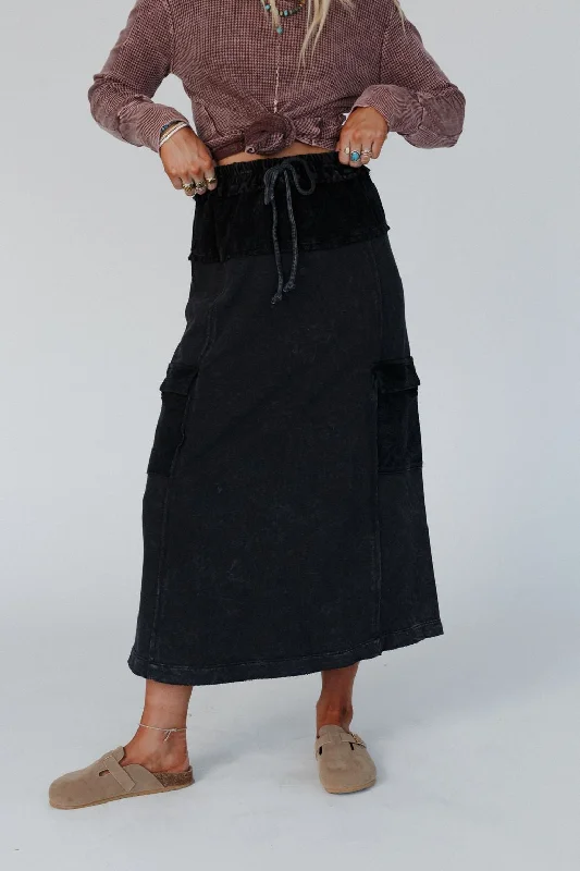 Skirts for fun summer days -Sun Oasis Skirt - Black