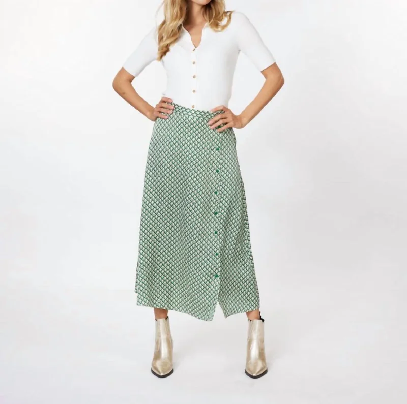 Skirts for fun family road trips -Geo Printed Skirt In Sage