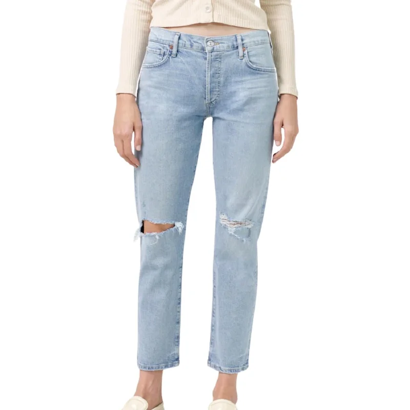 Pants for relaxed summer events -Emerson 27" Denim In Sugarcoat