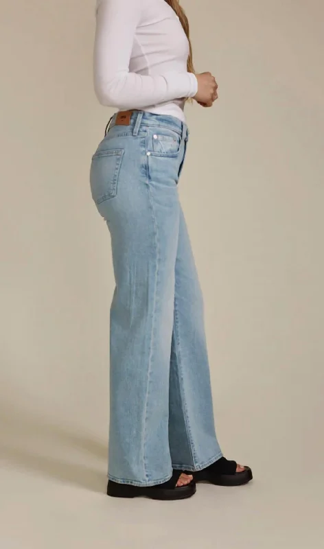 Pants for trendy fall fashion -Marli Wide Leg Jeans In Crosby