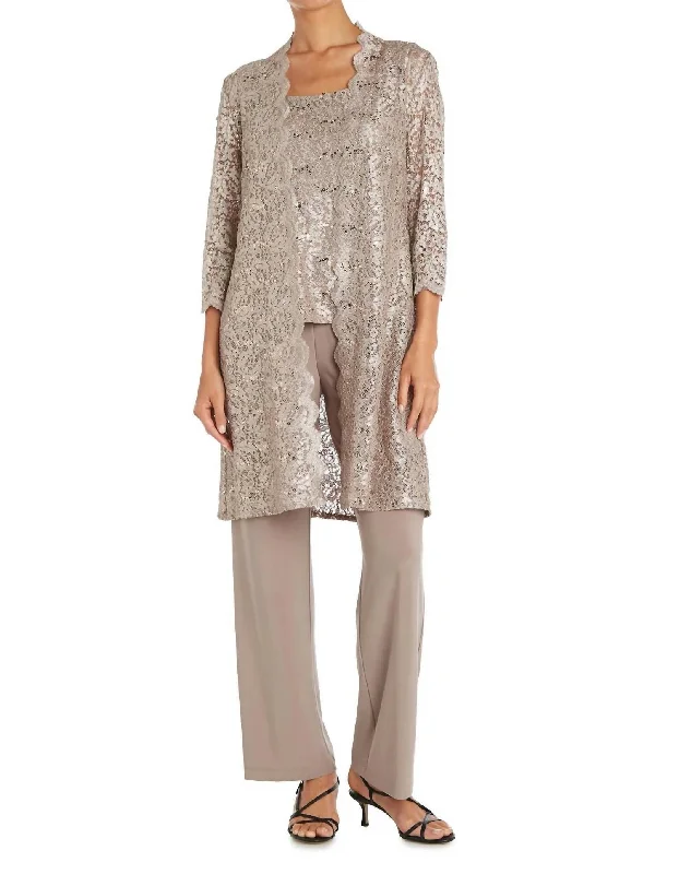 Pants for fun family outings -Metallic Lace Tank Jacket Set Pant In Champagne