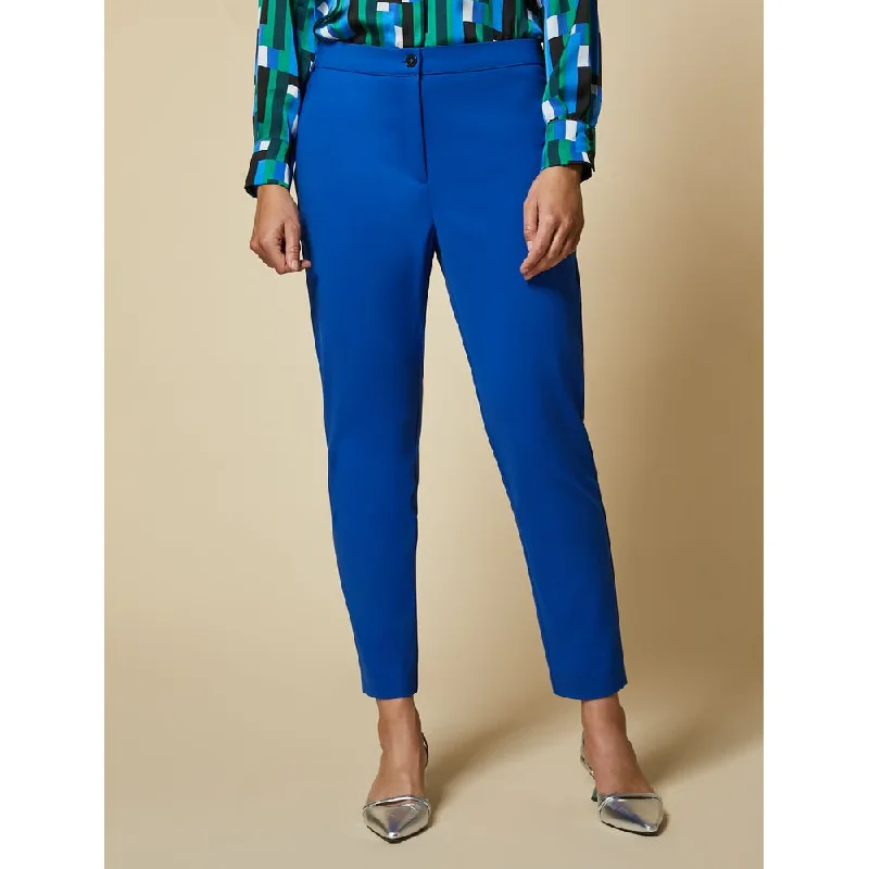 Pants for laid-back styling -RADUNO