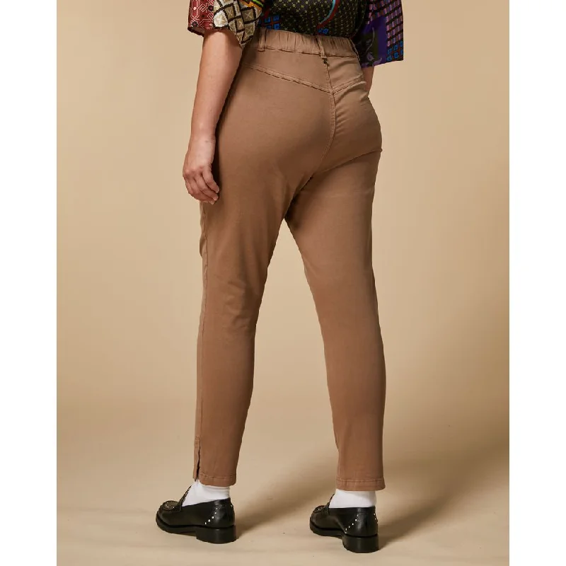 Pants for trendy office events -RAFFICA