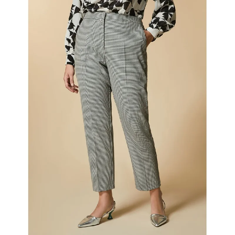 Pants for chic brunch attire -RAGIONE