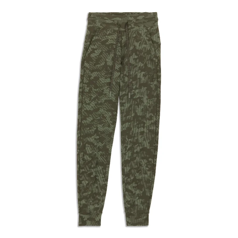 Pants for relaxed vacation looks -Ready To High-Rise Jogger - Resale