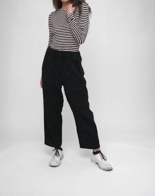 Pants for chic outdoor gatherings -Striped Wide Leg Pant In Black